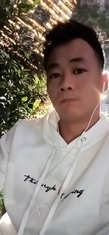 冷殇的第一张照片--武汉父母相亲团