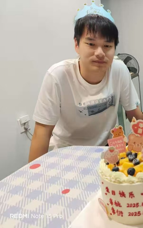 yan的第一张照片--武汉父母相亲团